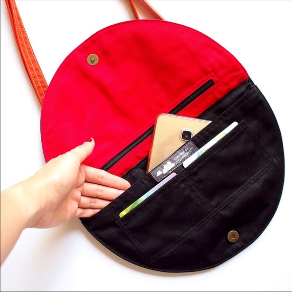 Modcloth Rainbow Vintage Inspired Novelty Purse - Picture 5 of 7